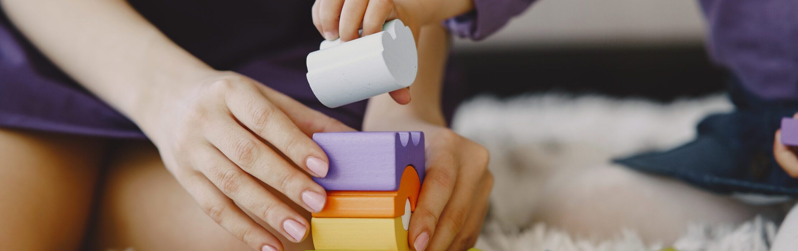 Kinderopvang wordt in 2026 opnieuw betaalbaarder